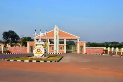 Bowen University School Fees 2025/2026:Courses and Admission Requirement for Indigenes and Non-indigenes